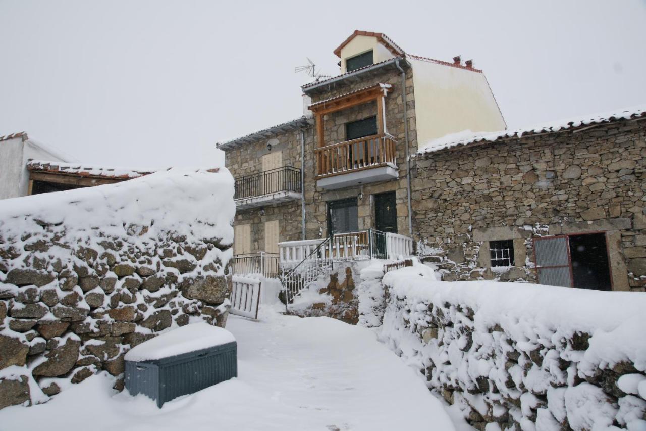 Villa La Libelula De Gredos à Barajas de Gredos Extérieur photo