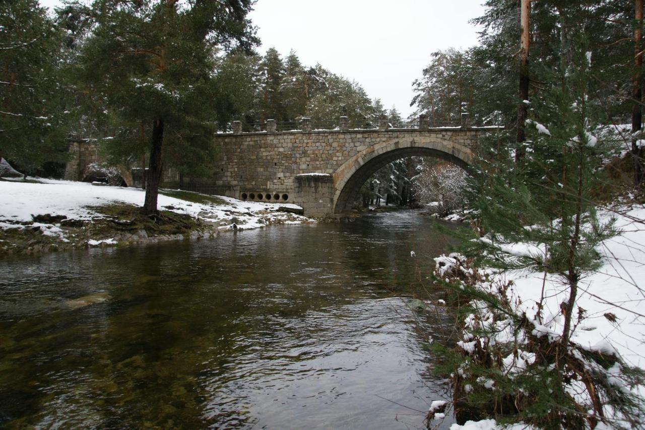 Villa La Libelula De Gredos à Barajas de Gredos Extérieur photo