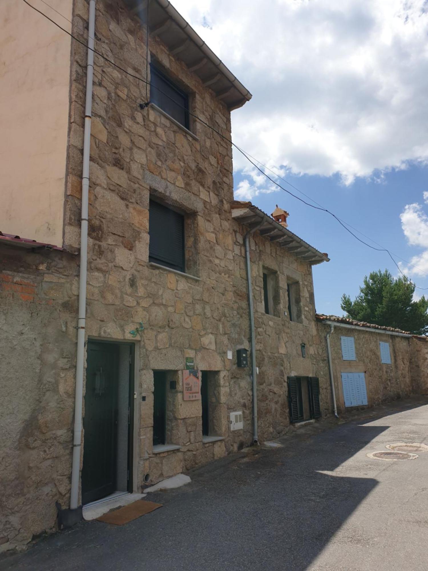 Villa La Libelula De Gredos à Barajas de Gredos Extérieur photo